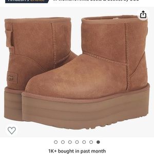 Ugg mini platform boot size 8